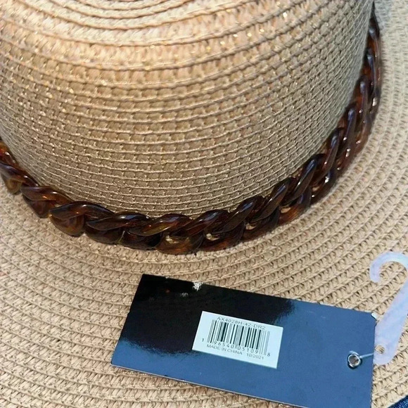 KENDALL + KYLIE
Chunky Chain-Trim Boater Hat - Picture 3 of 4